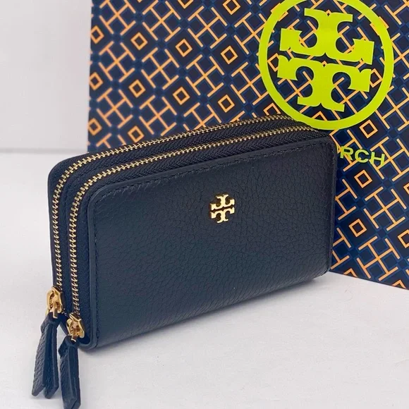 新作【Tory Burch】 Blake Zip Card Case☆ カード入れ 大容量♪ Tory Burch | Bags | Tory Burch Blake Zip Card Case Small